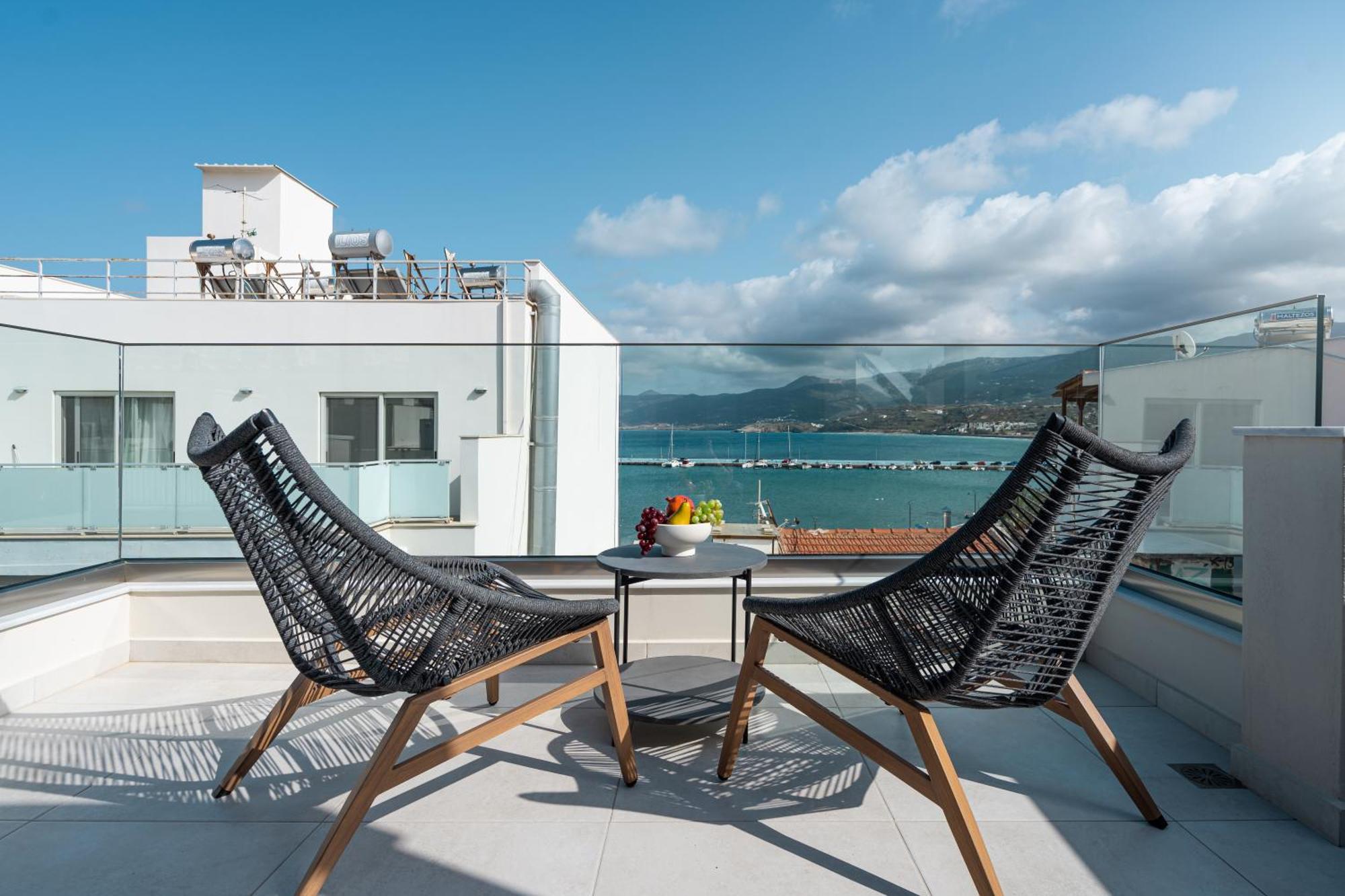 Althea Suites Sitia  Quarto foto